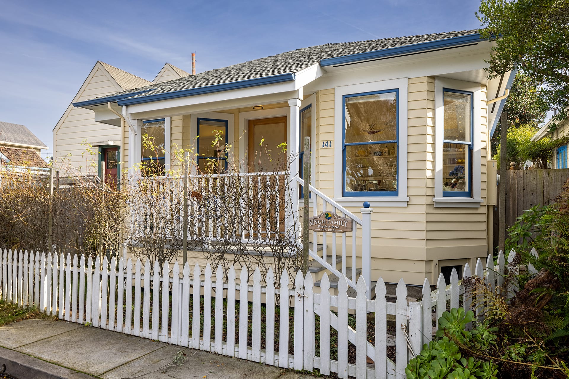 Pacific Grove Jewel - 141 Caledonia Ave