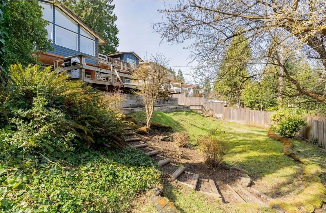 2959 Surf Cres