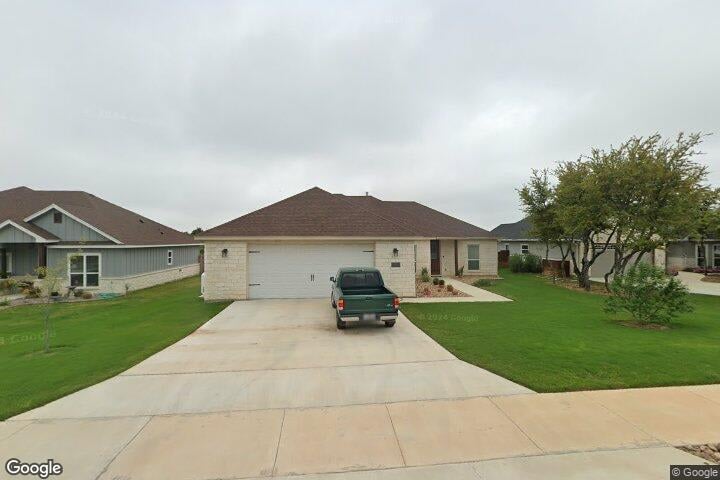 208 Rachel Loop