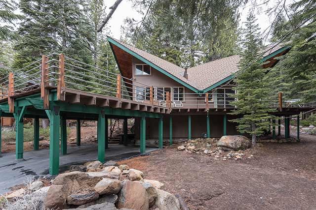 12850 Falcon Point Pl