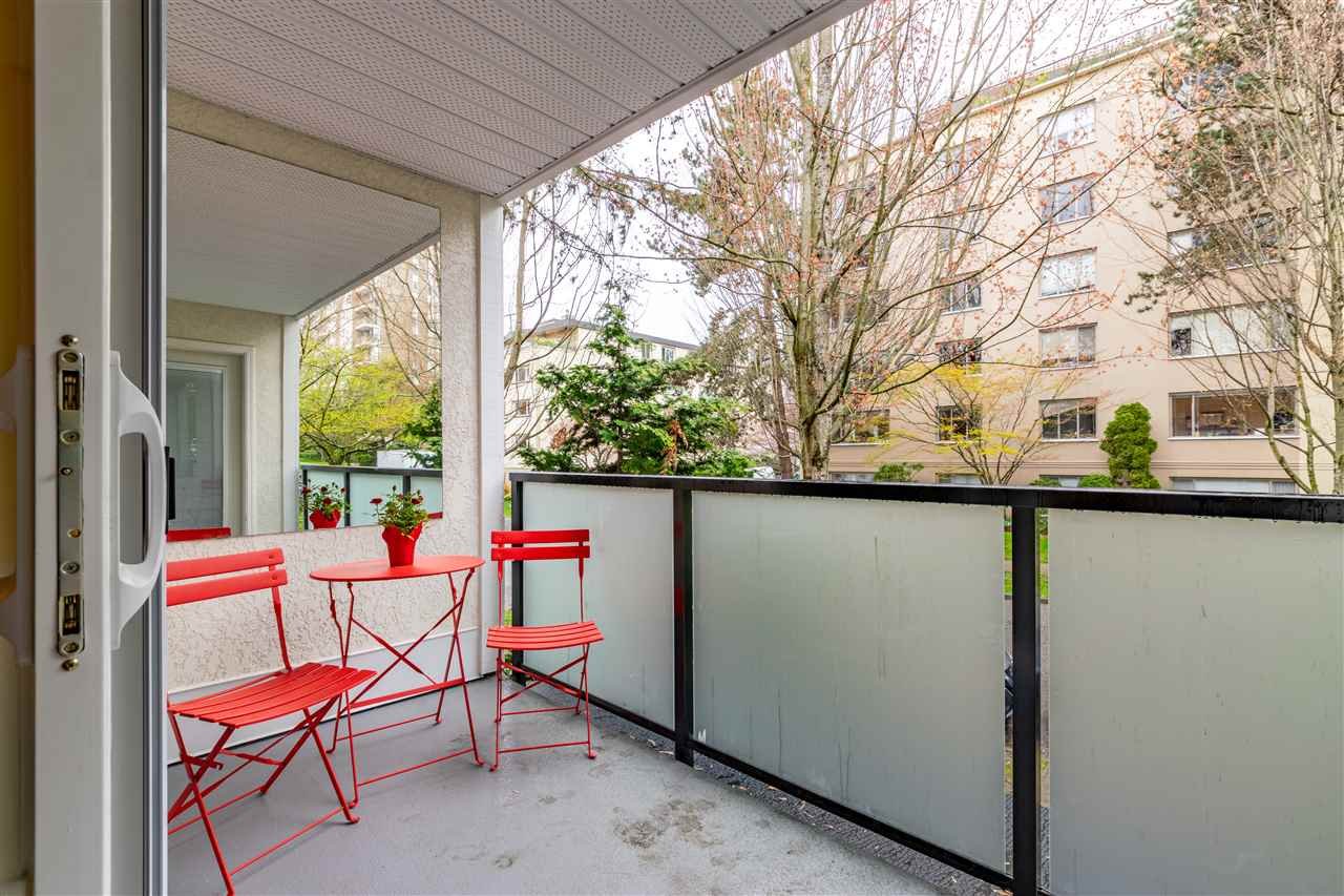 206-1396 Burnaby St