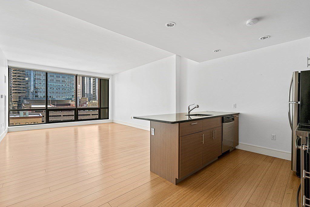 45 Province St Apt 1103