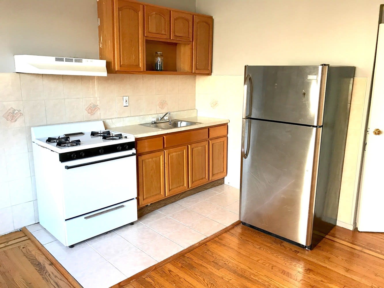 152 Graham Ave, Unit 1