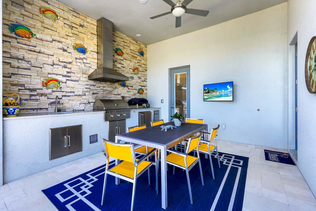 18389 Wildblue Boulevard, Flort Myers