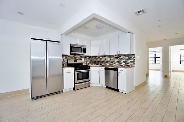 626 Greene Avenue Unit: 1A