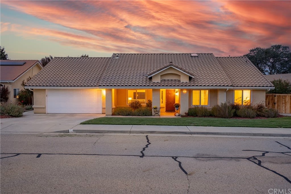 805 Saint Andrews Cir