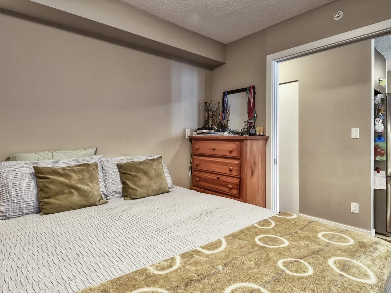 2403-9981 Whalley Boulevard, Surrey