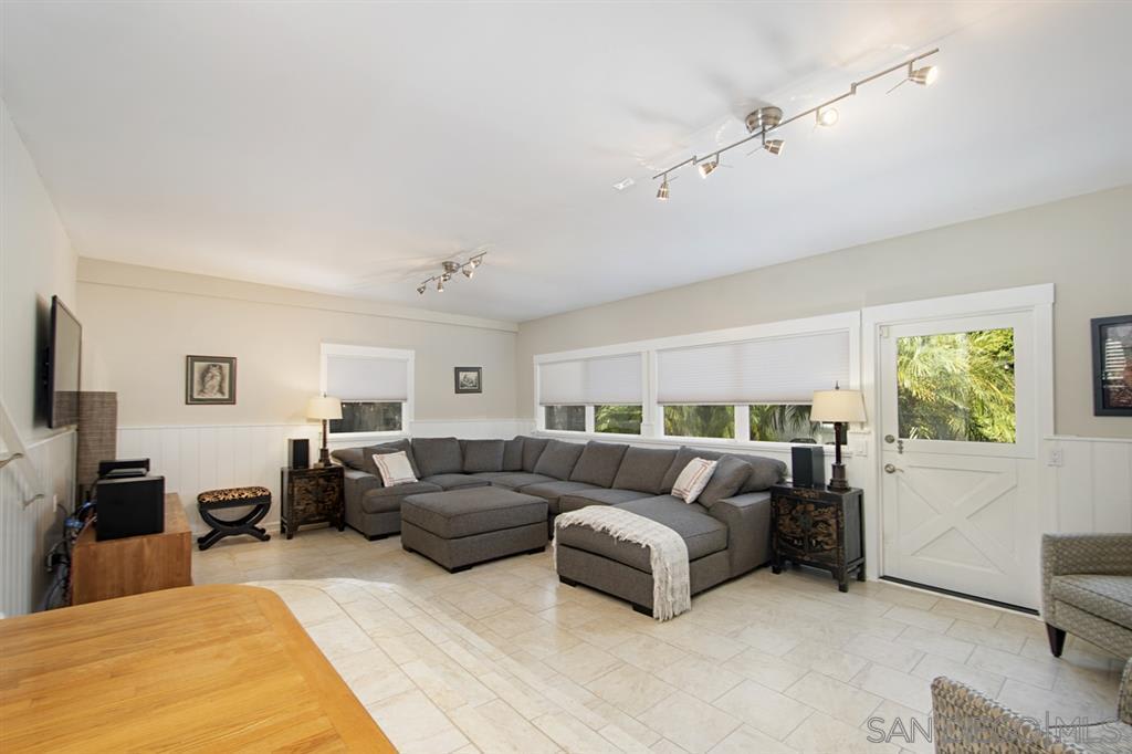 4522 Natalie Dr