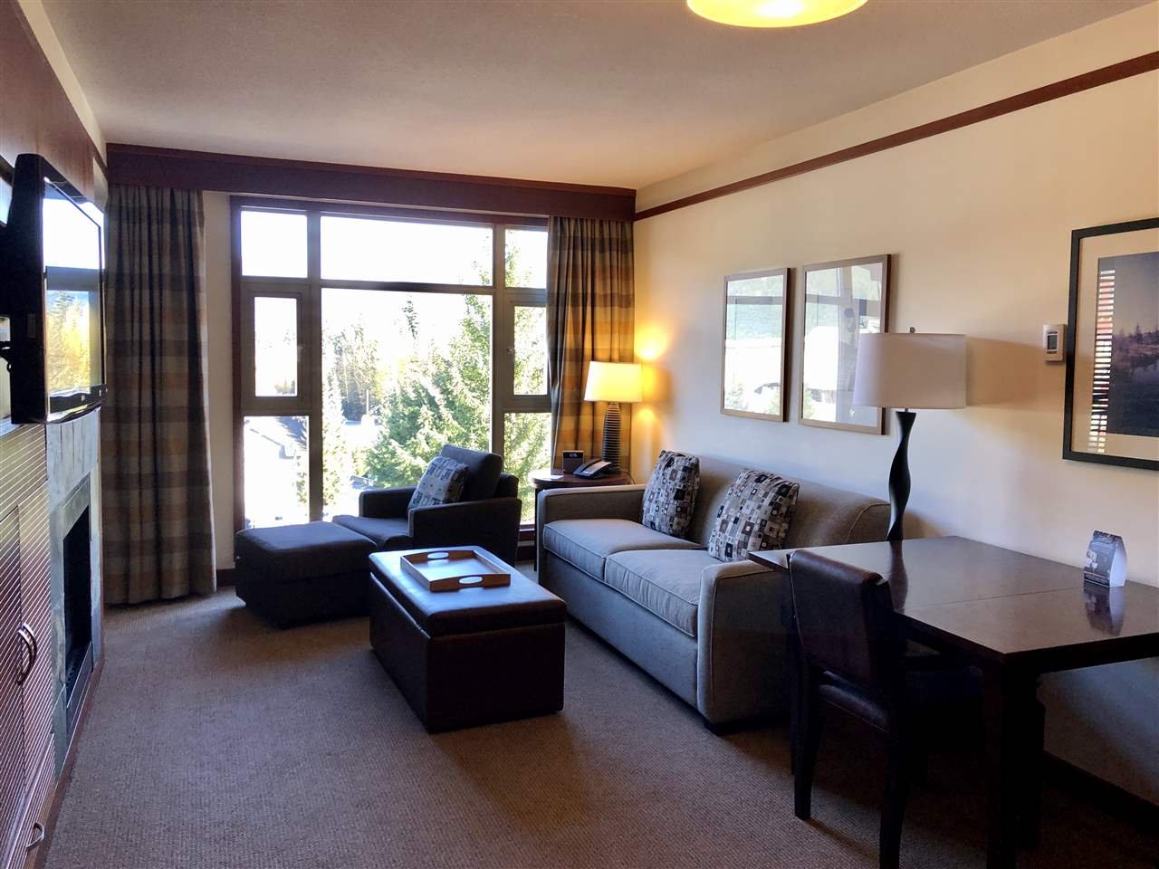 4299 Blackcomb Wy