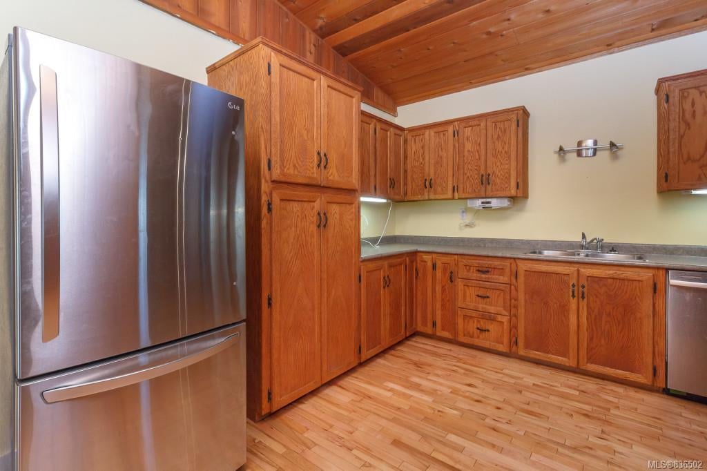 7760 Milligan Rd, Sooke