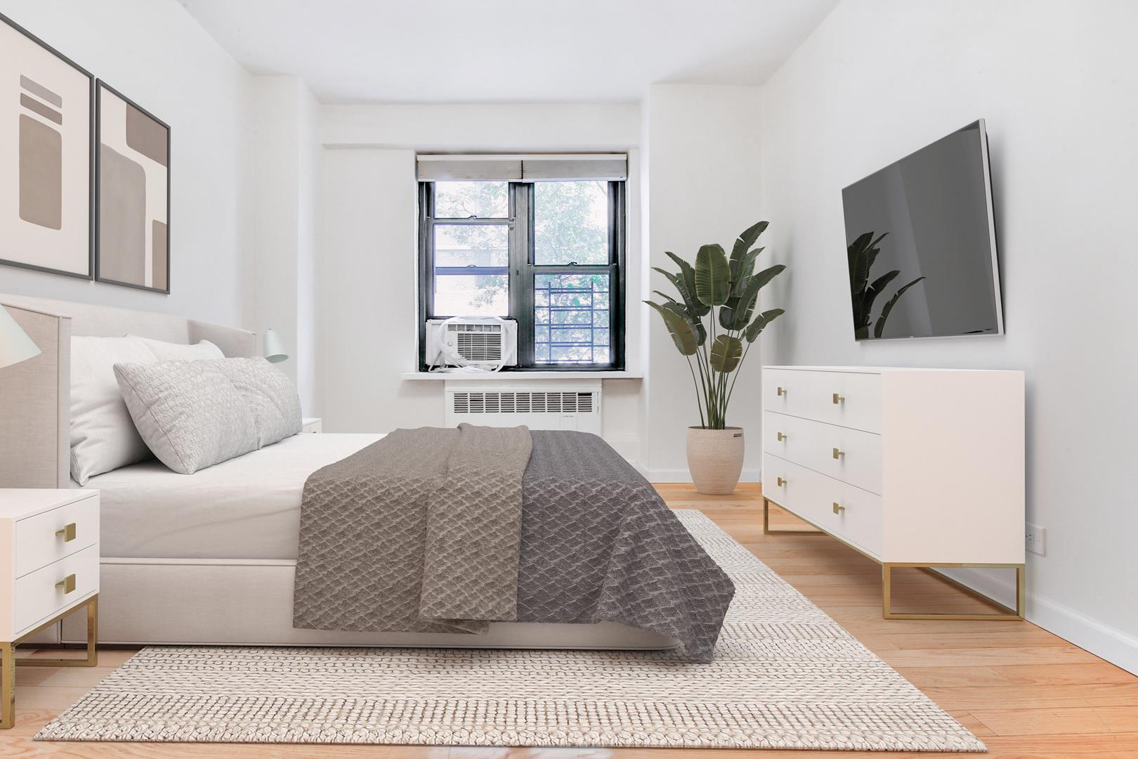 208 East Broadway, Apt J-106