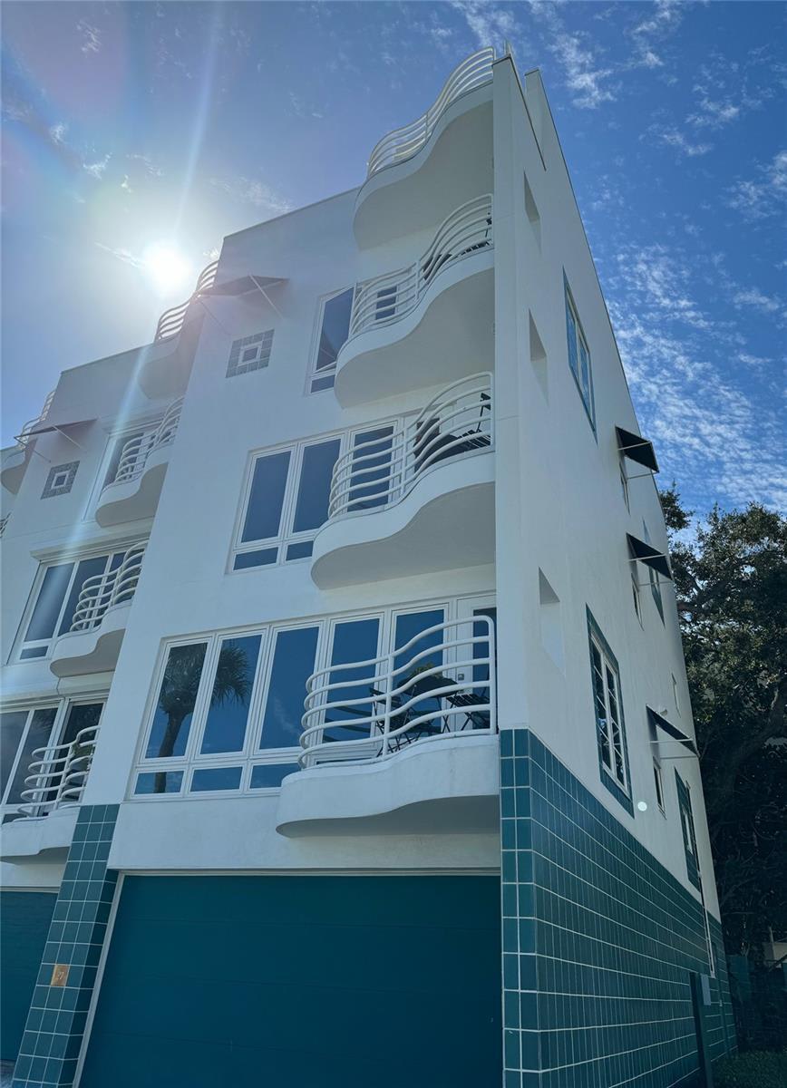 4950 Bayshore Blvd #27