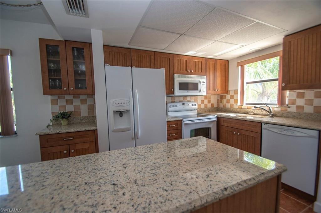 6897 Estero Blvd., #116
