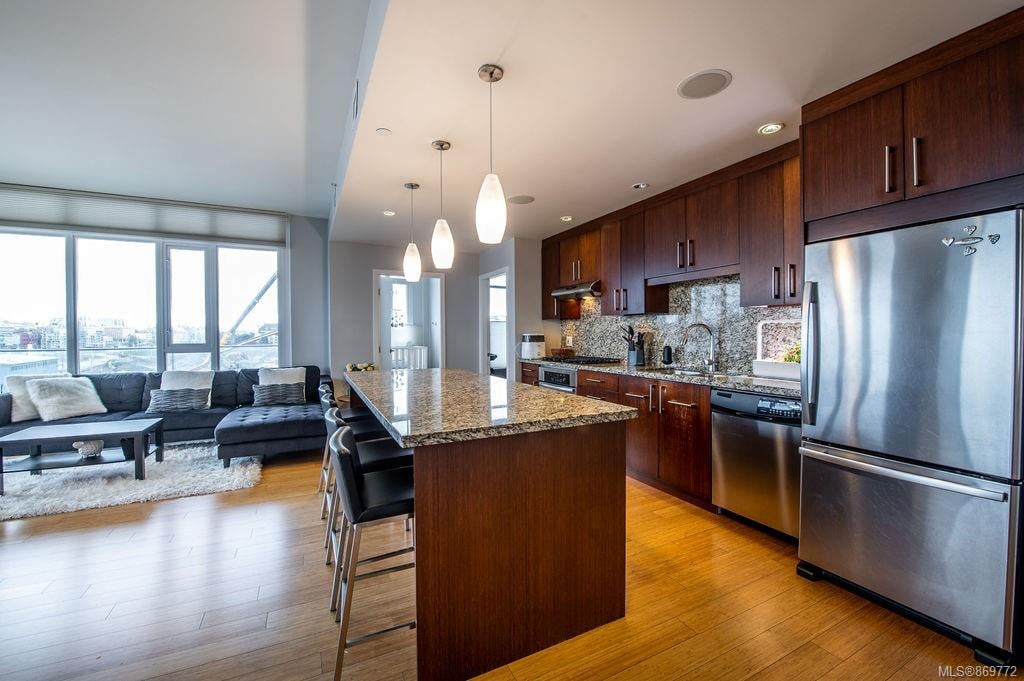 307-373 Tyee Rd