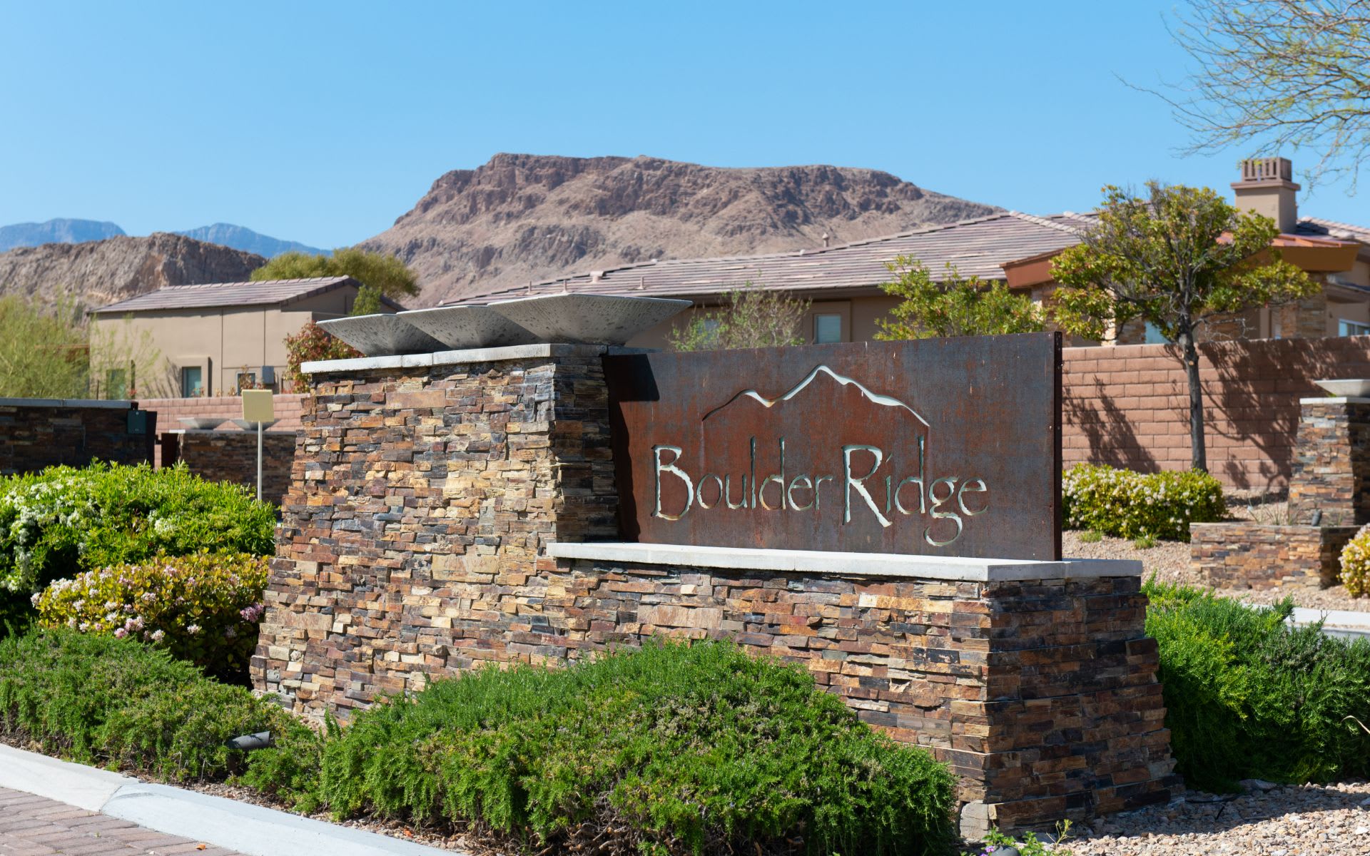 Boulder Ridge | Gavin Ernstone