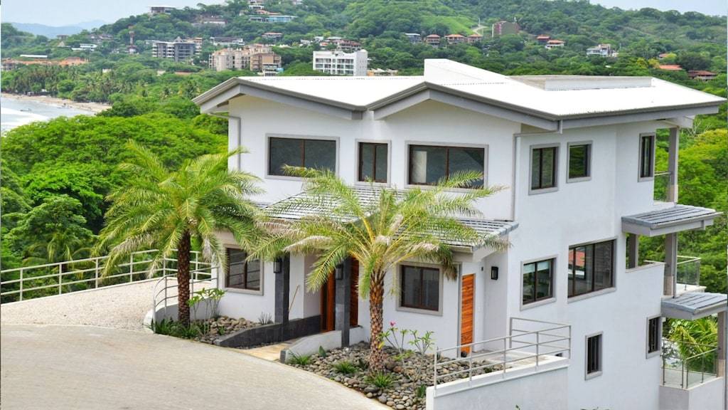 Coastal Hilltop Ocean View Home, Tamarindo, Guanacaste