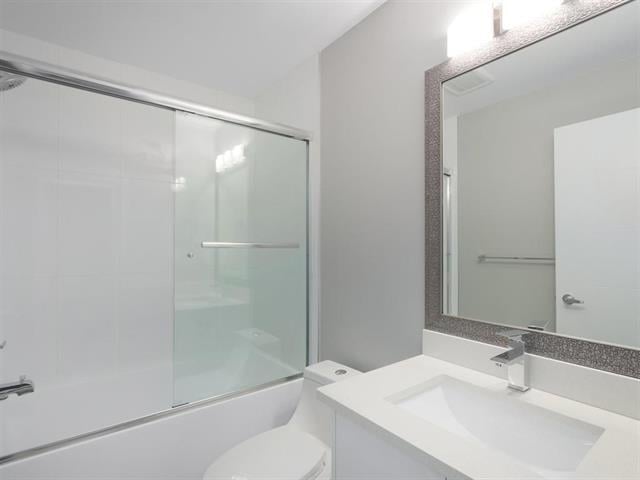 20495 86 Ave