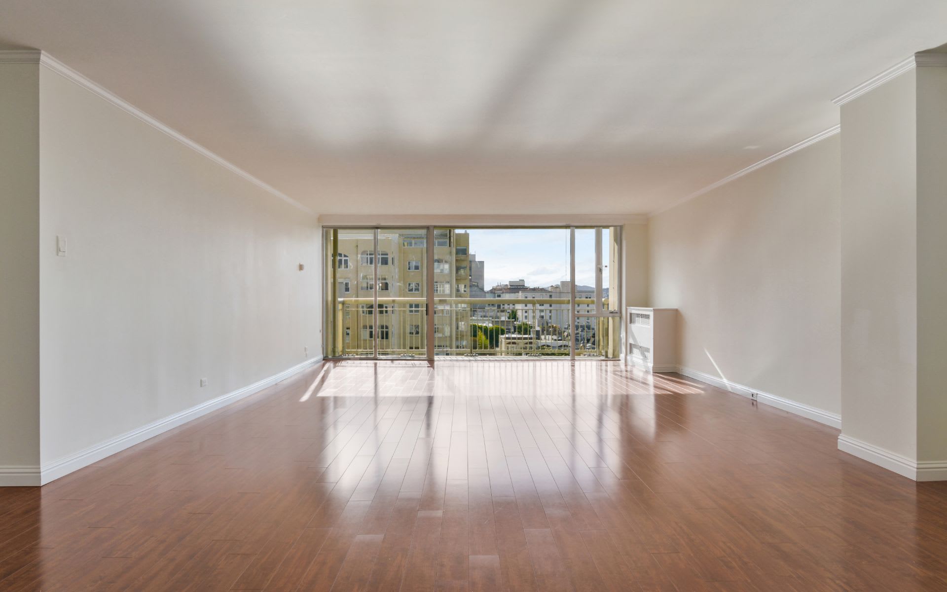 2200 Pacific Ave #10F