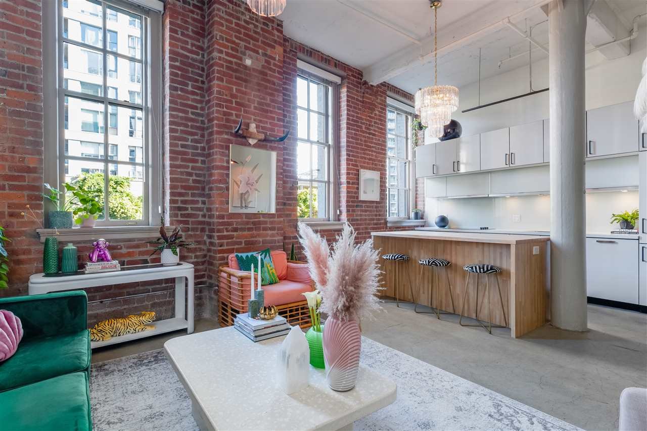 207-546 Beatty St