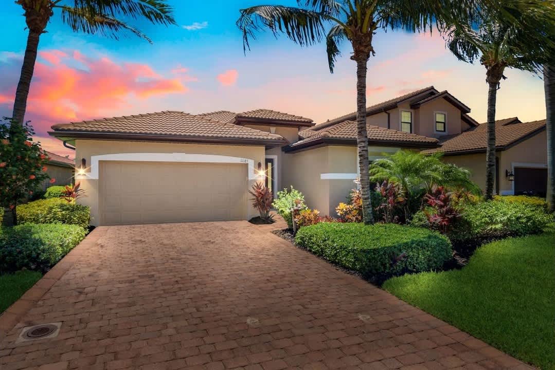 11185 Monte Carlo Boulevard BONITA SPRINGS, FL 34135 | Chiodo Group