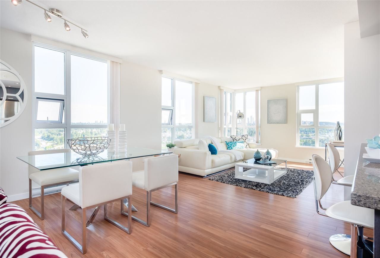 2401-2232 Douglas Rd