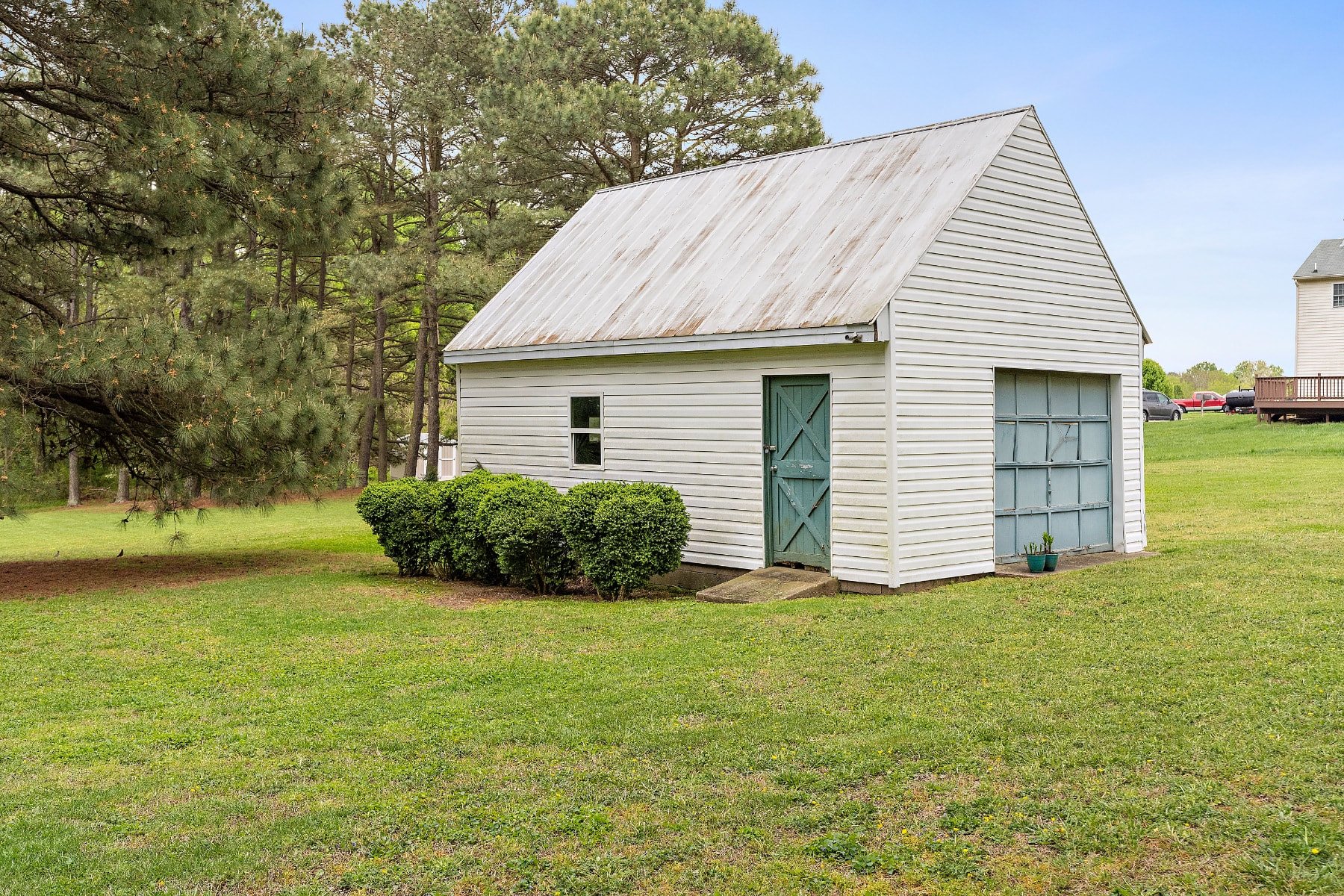 1127 Oakland Road