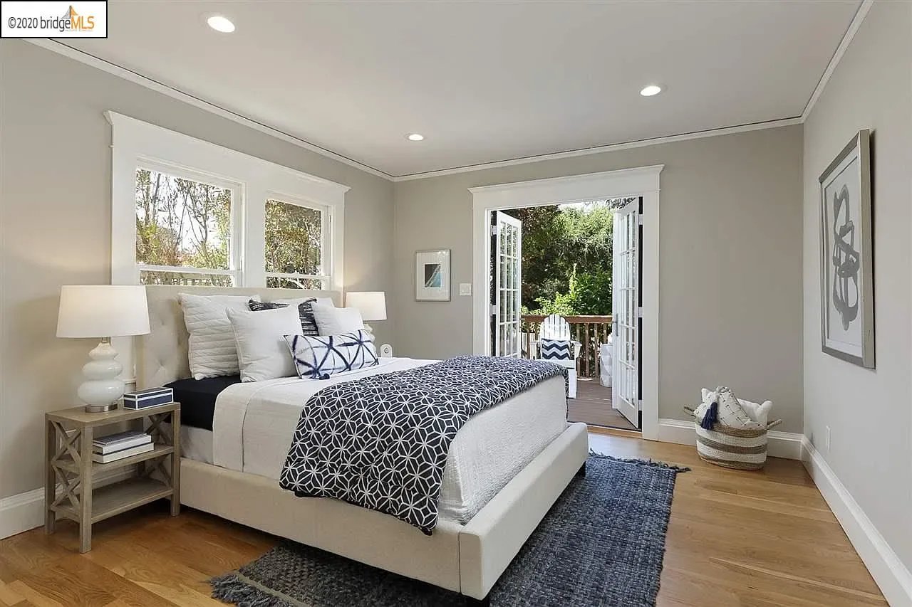2014 Acton St