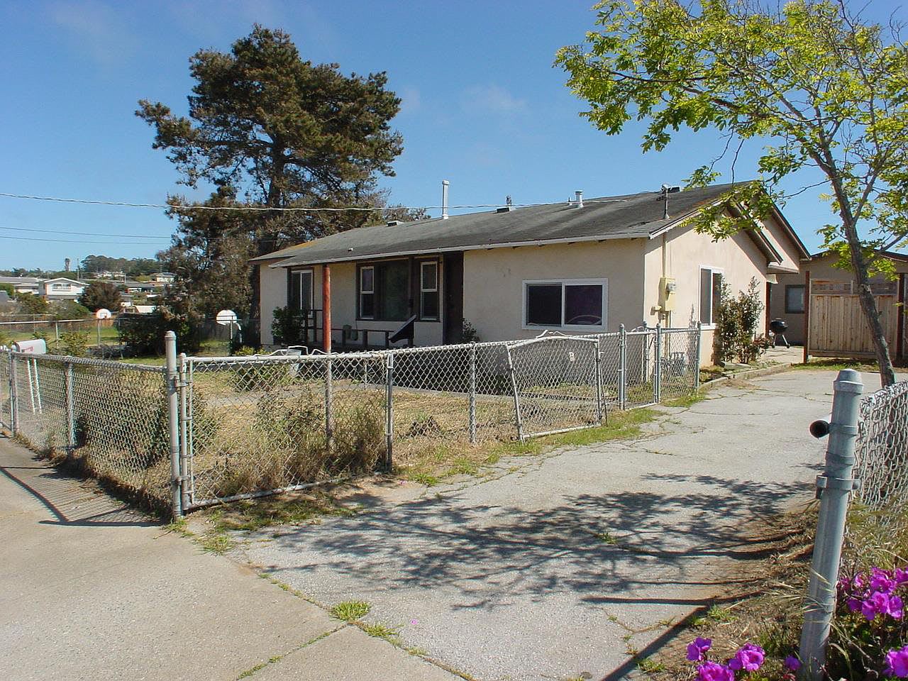 1536 Alta Vista Ct