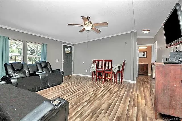 39 Sumner Ave NW #12