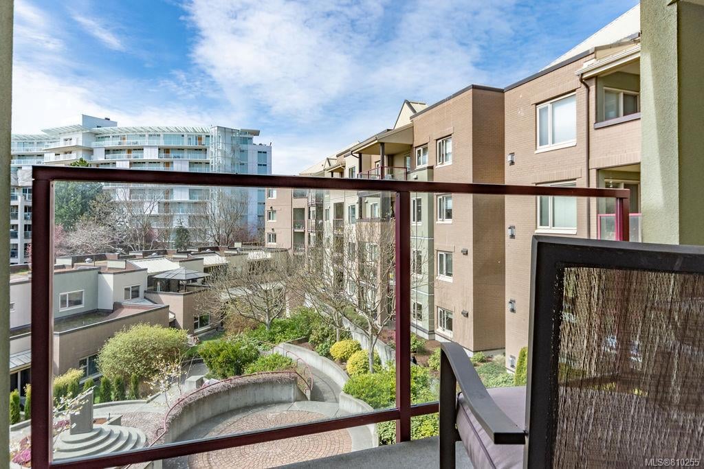 312-29 Songhees Rd