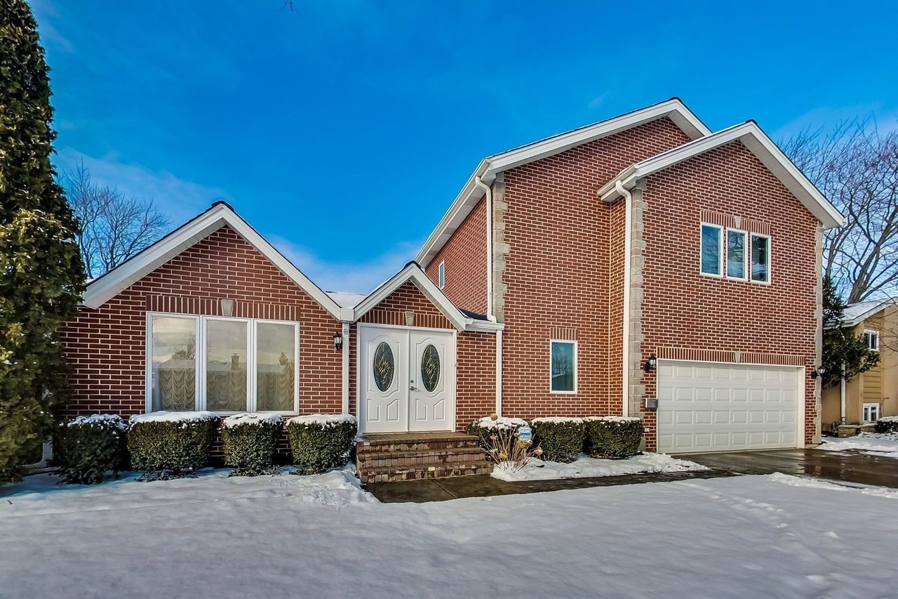 1222 SHERWOOD RD