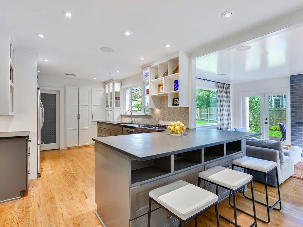 3414 Spanish Oak Drive