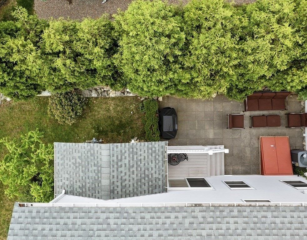 1 Sarah Jane Court