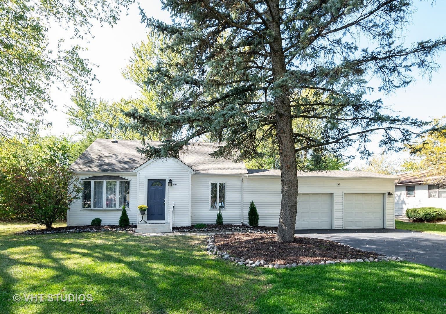 12040 S LAWLER AVE