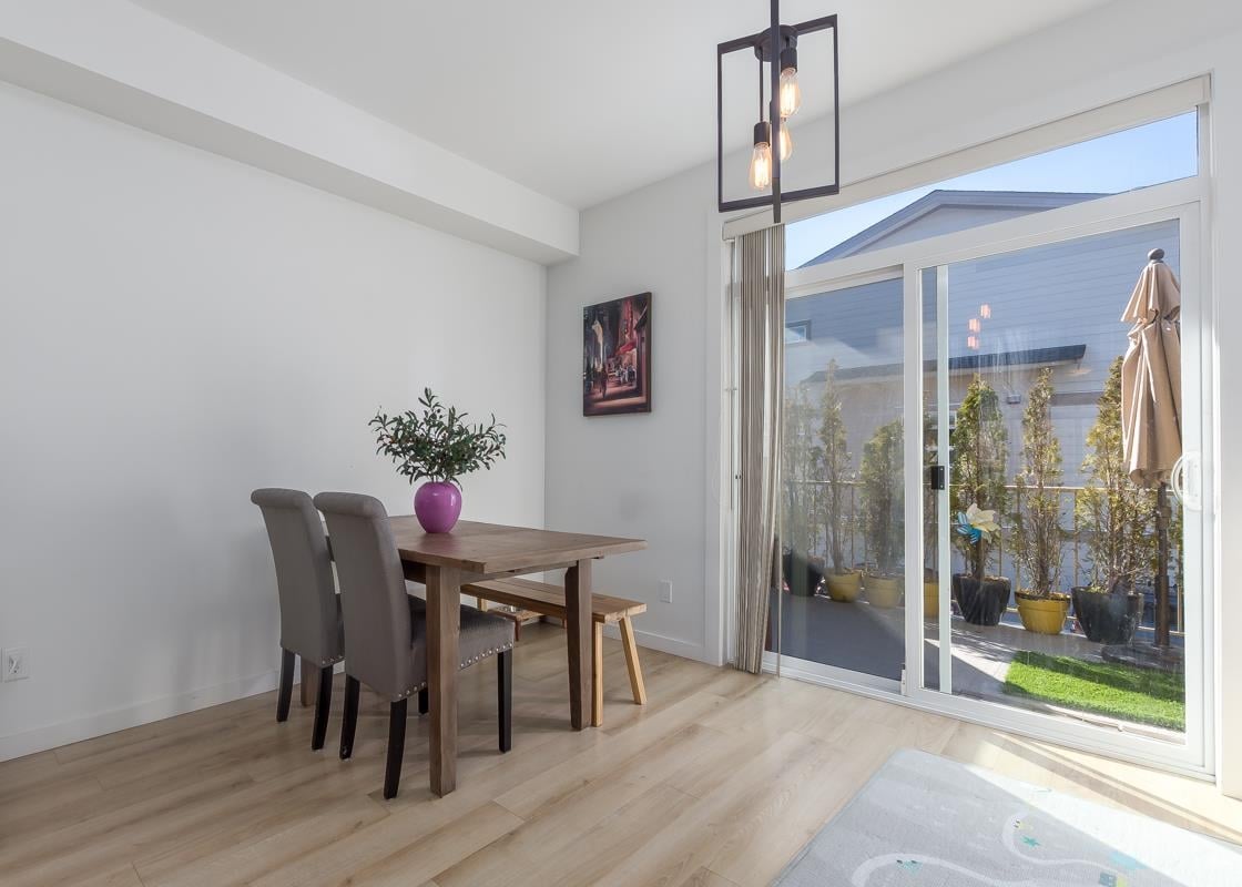 2-1188 Wilson Cres