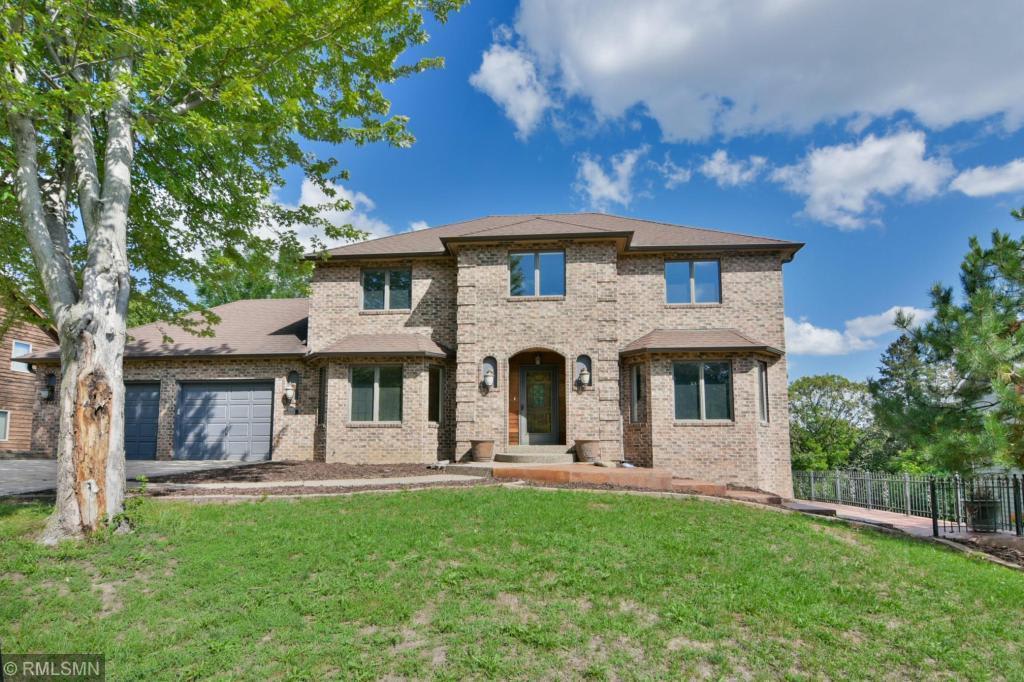 3710 Knoll Ridge Dr