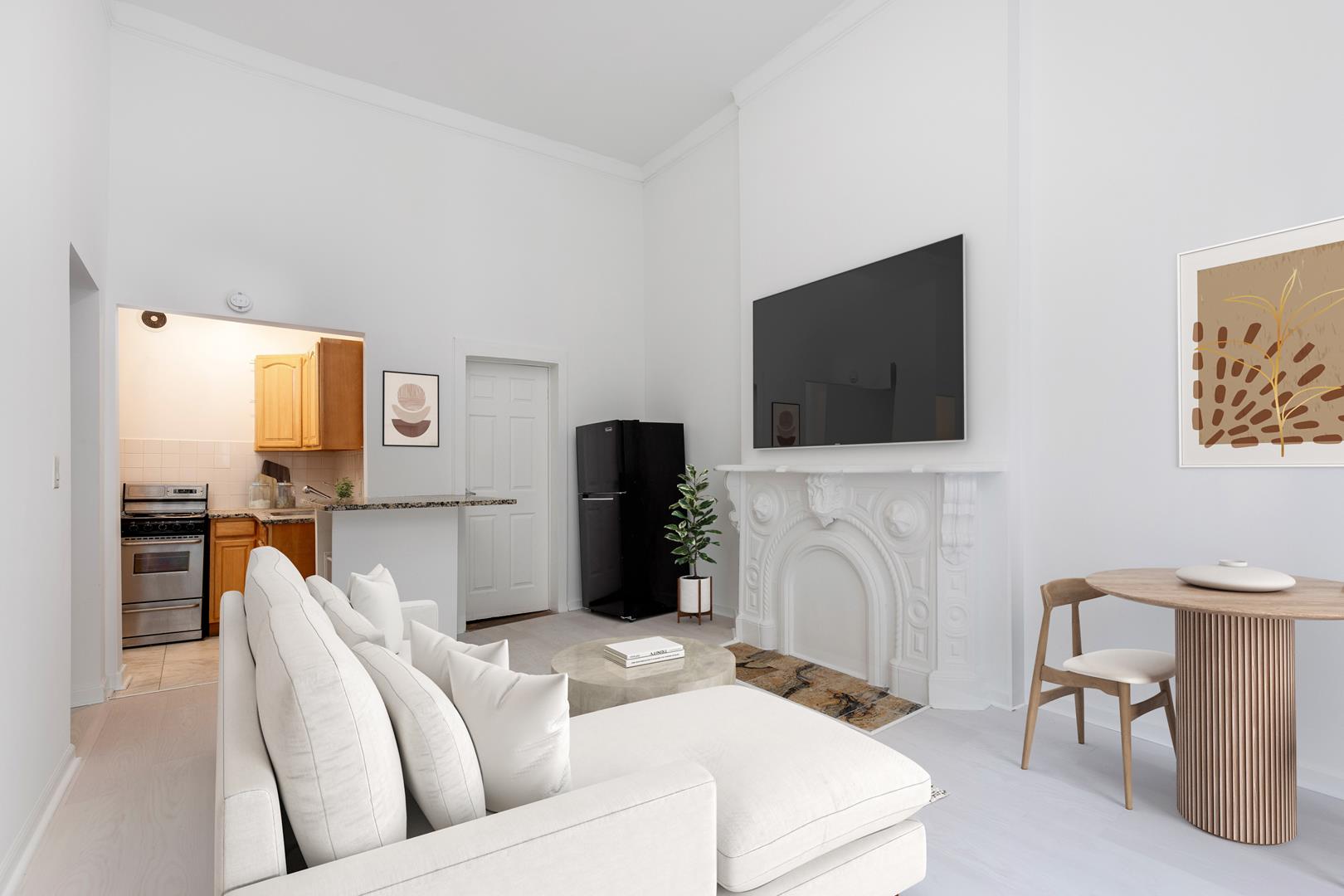 336 West 46th Street, Apt 2-R