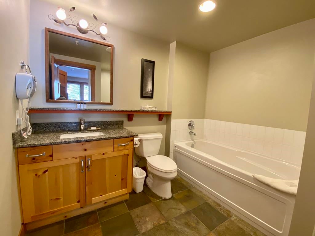 432C-2036 London Ln