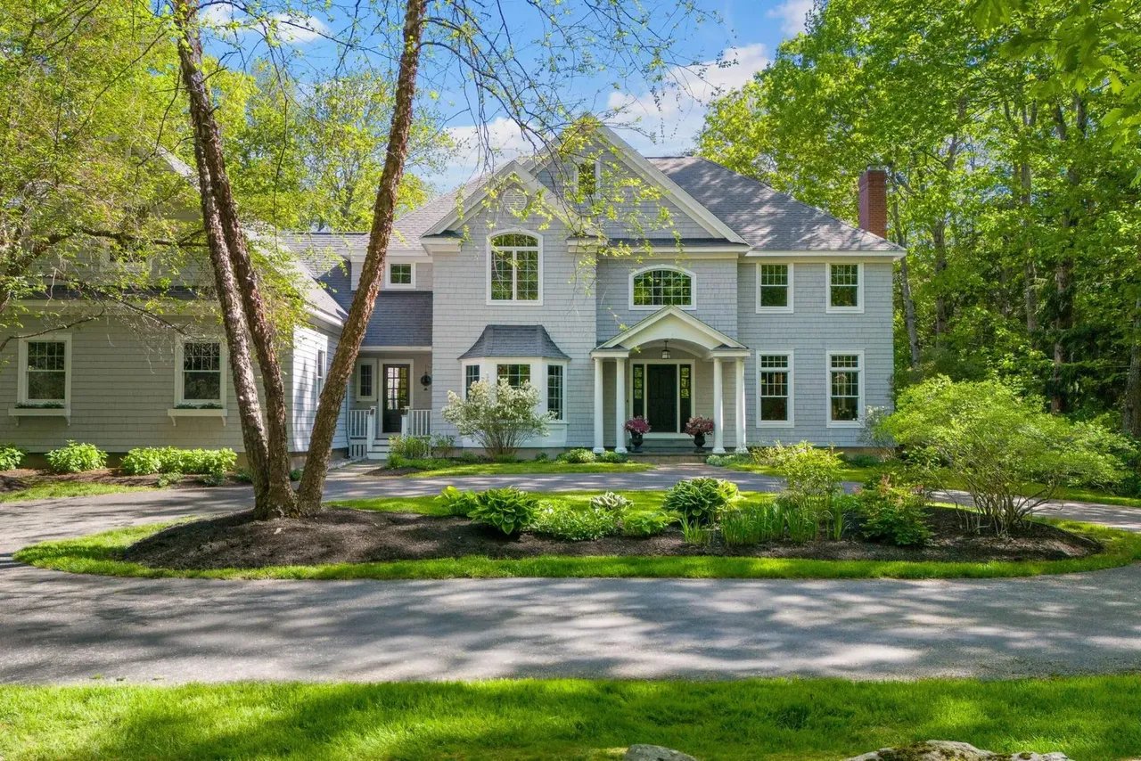 New Listing! 19 Preservation Drive, Falmouth, ME 04105 – $2,250,000