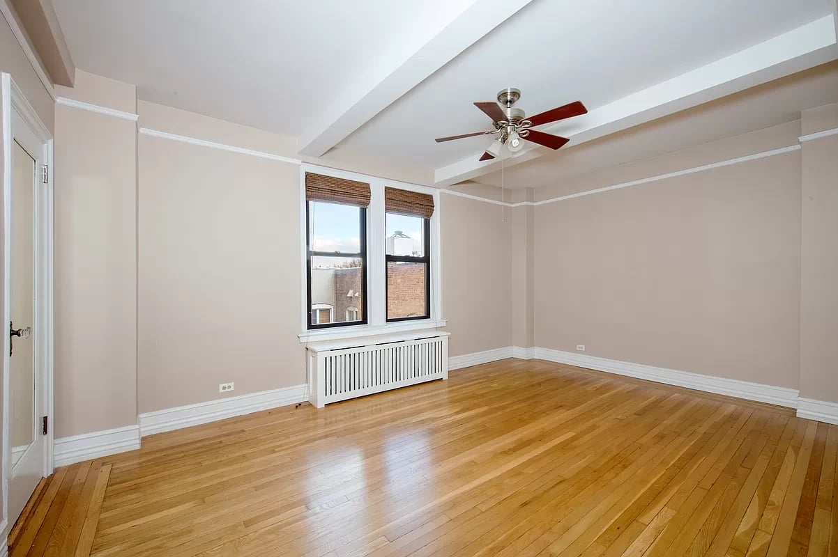 327 Central Park West Unit: 9E