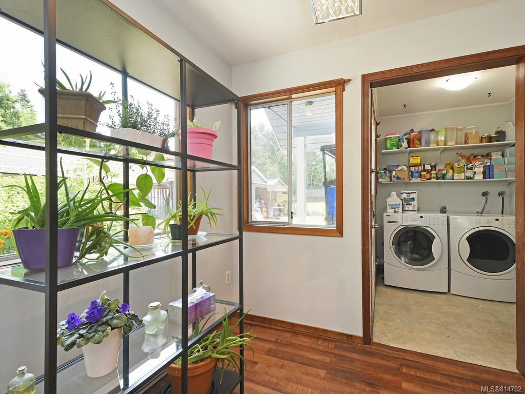 6667 Woodgrove Pl, Sooke