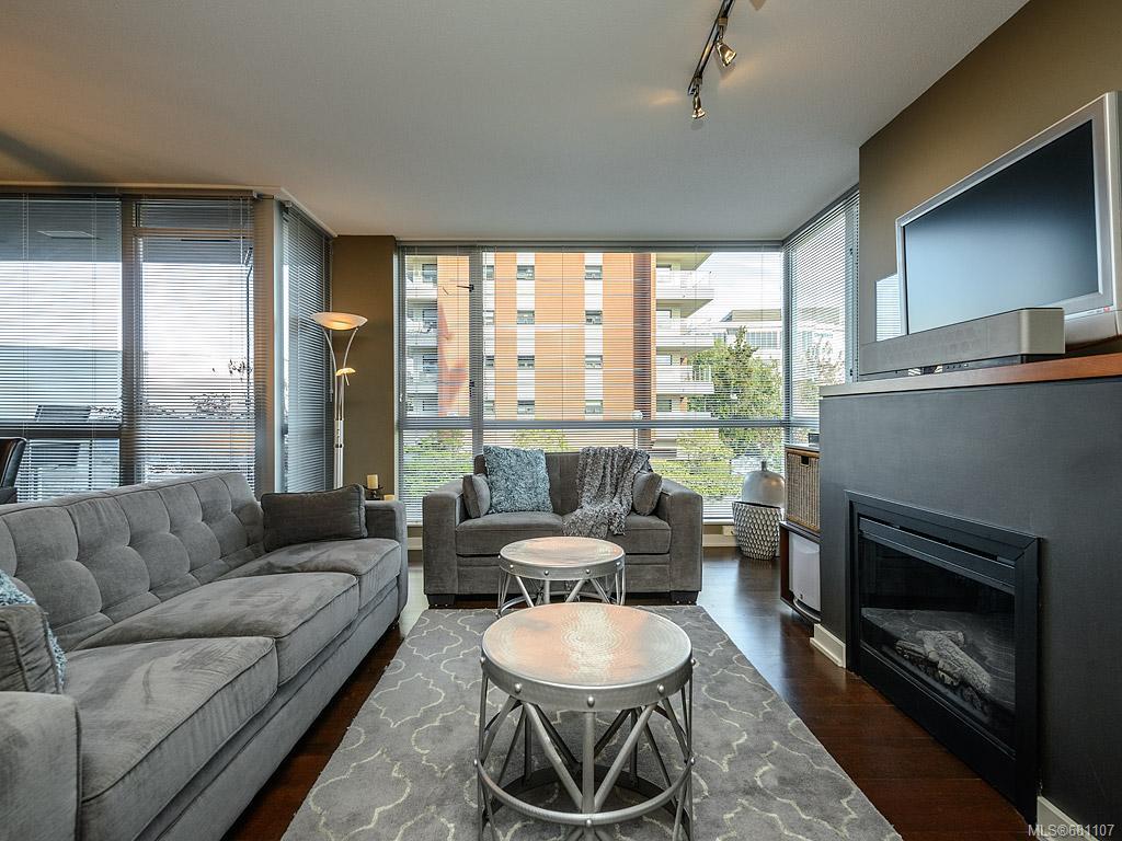 305-732 Cormorant St