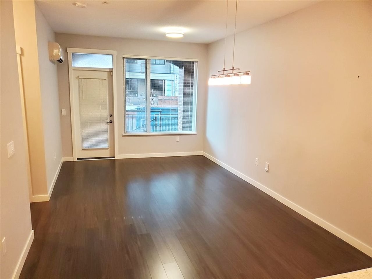 135-9399 Odlin Rd