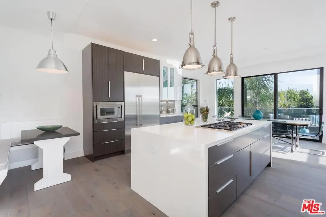 21559 PCH