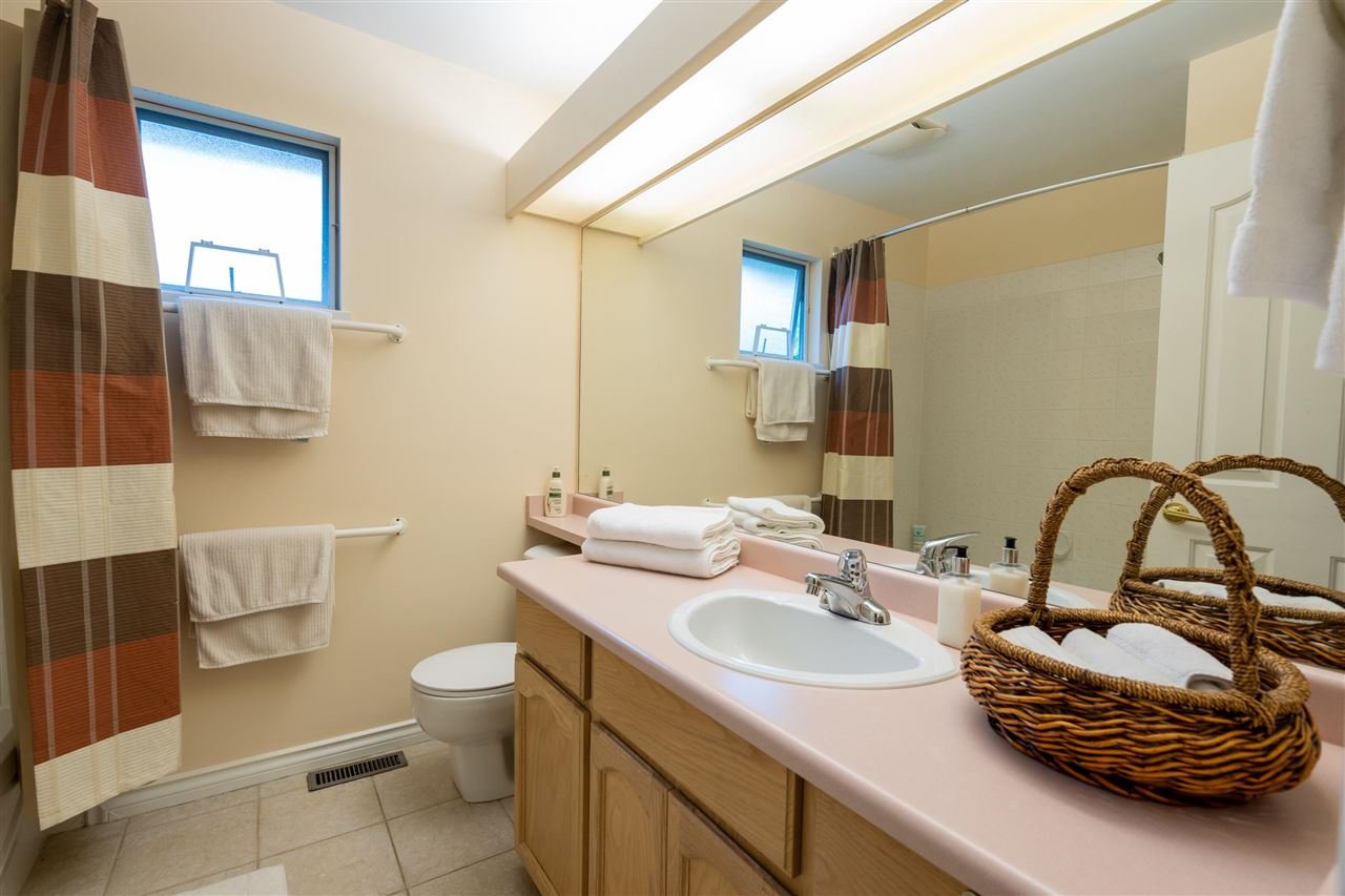 1407 Vistaview Ct
