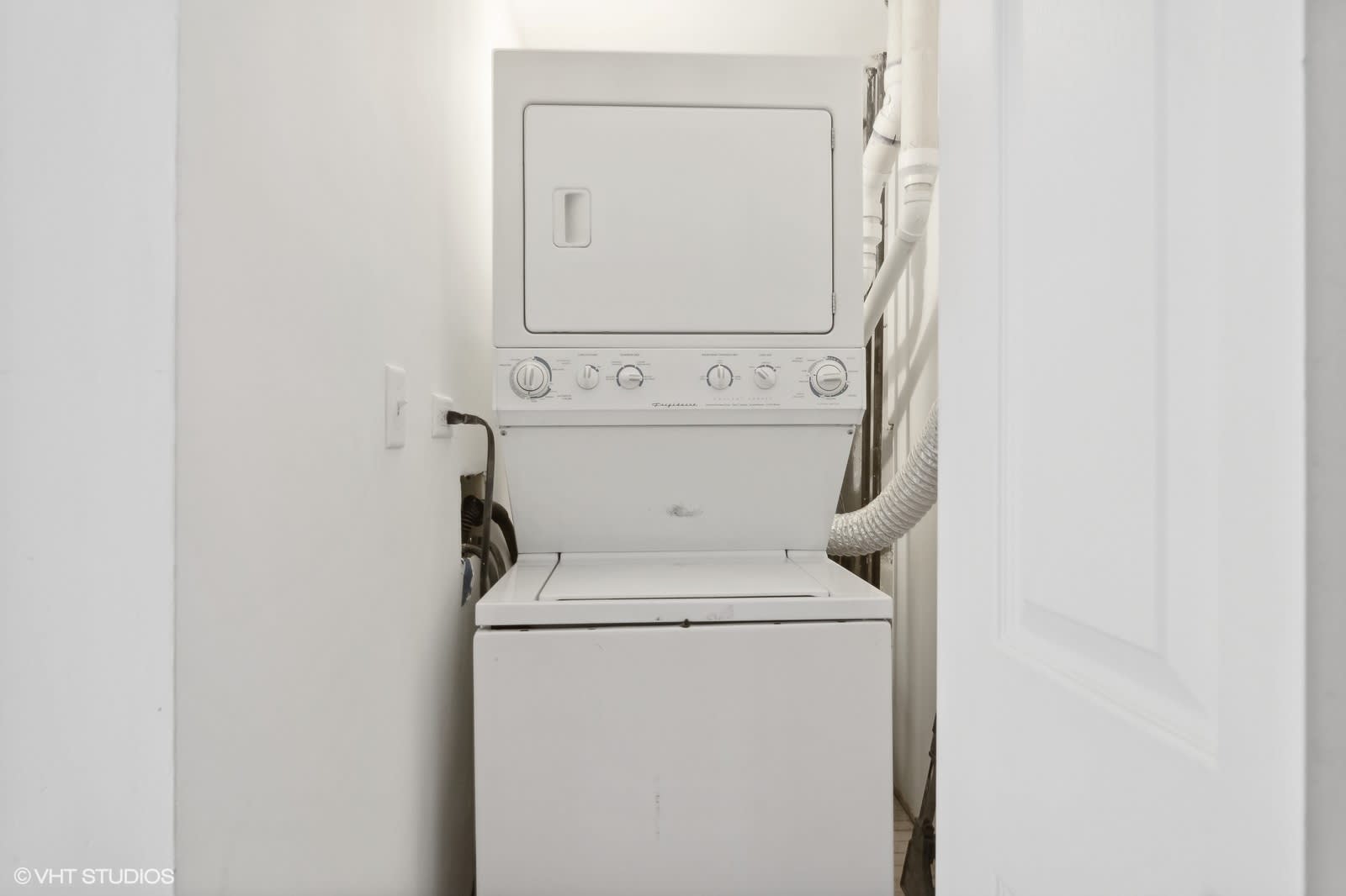 Private Address Unit 1E, Chicago, IL 60625