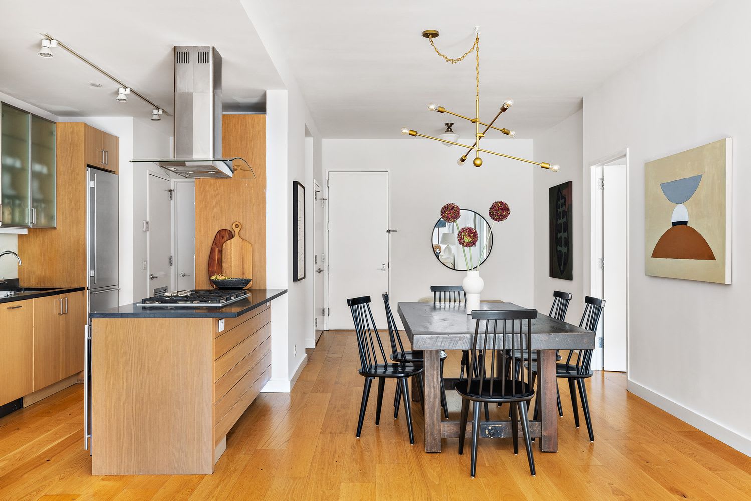 100 W 18th St, #3D