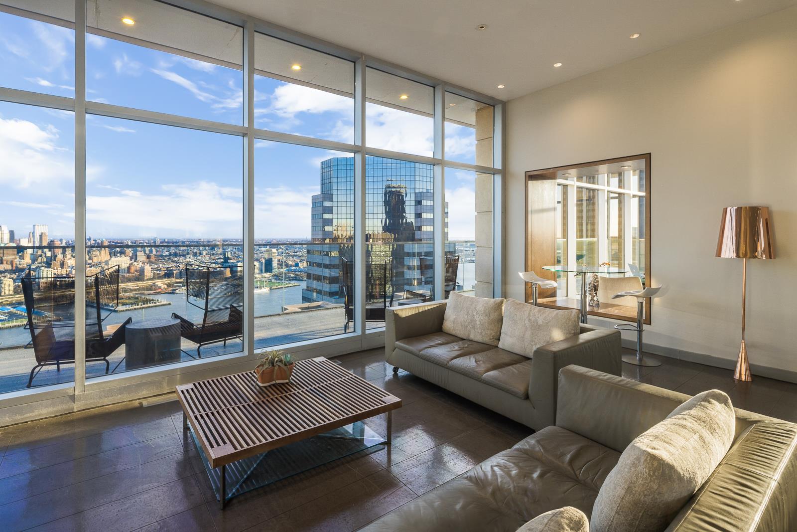 75 Wall Street, Apt 38-D