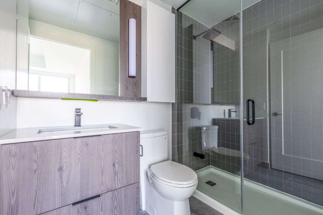 801 – 5 Defries St