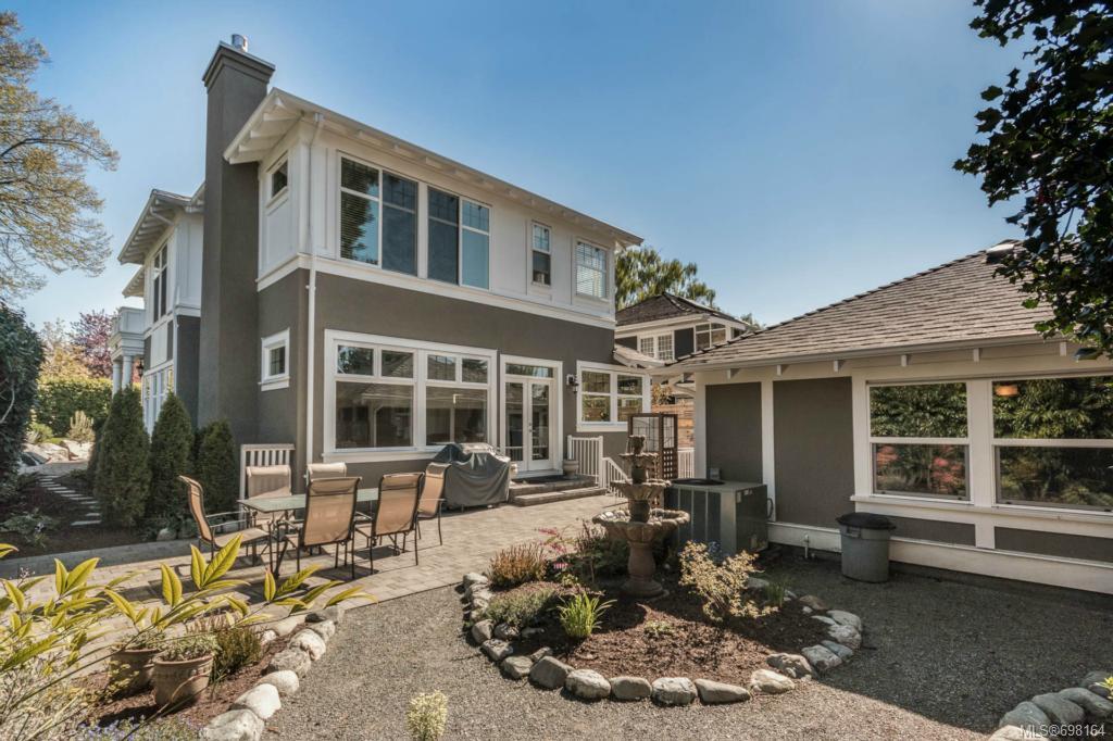 2995 Uplands Rd
